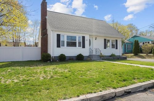 12 Hatherly St, Providence, RI 02911-2214