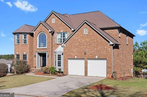 5625 Baffin Rd, Atlanta GA  30349-7050 exterior