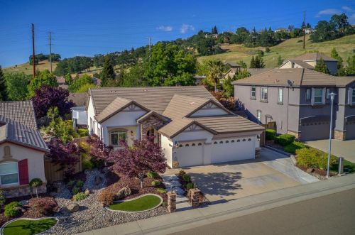 2200 Appaloosa Dr, Folsom, CA 95630-6182