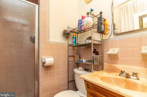 239 Fariston Dr, Philadelphia PA 19120-1007 exterior