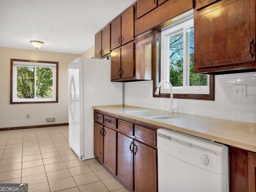 104 Stockview Ter, Stockbridge GA 30281-3317 exterior