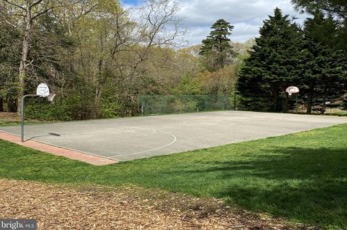 232 Lower Magothy Beach Rd, Severna Park MD  21146-2122 exterior