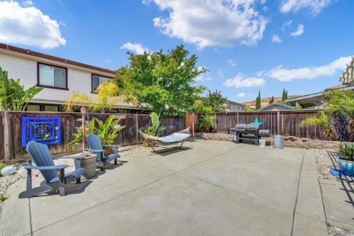 5077 Ellis Godfrey Dr, Fairfield CA  94533-8959 exterior