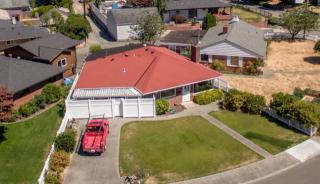 1403 47th St, Everett, WA 98203-2920