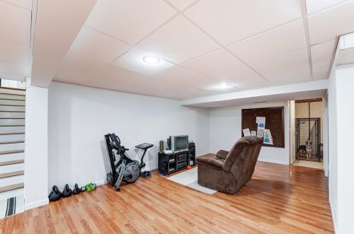 4052 Harris Ln, Springfield OH  45503-6458 exterior