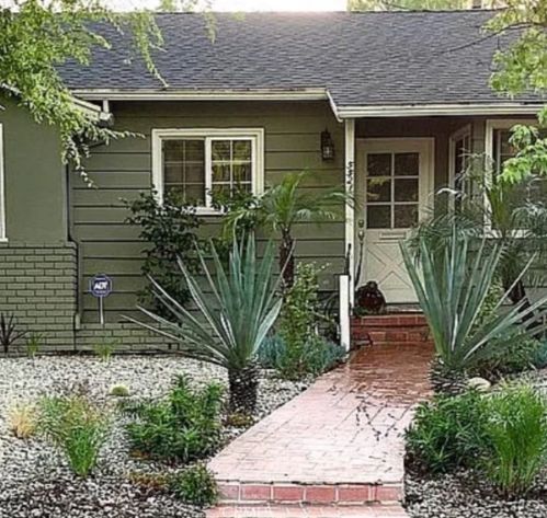 5521 Mclennan Ave, Van Nuys, CA 91436-1023