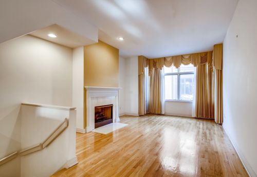 1648 Indiana Ave, Chicago, IL 60616-1327
