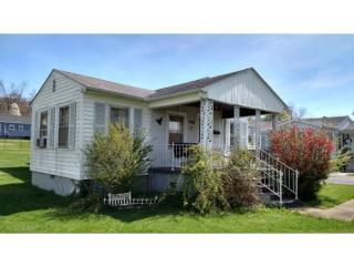 910 Walker St, Elizabethton, TN 37643-4747