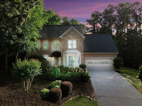 4009 Watkins Glen Dr, Holly Springs, GA 30189-5497
