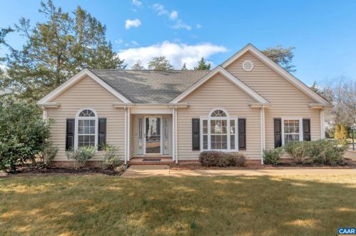 2071 Winterfield Cir, Charlottesville, VA 22911-7204