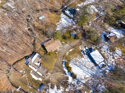 9 Doris Dr, Fredon, NJ 07860-4969