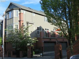 2370 Raleigh St, Portland, OR 97210-2633