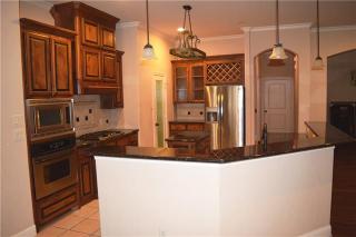 8305 Southridge Ct, Fort Worth TX  76182-8494 exterior