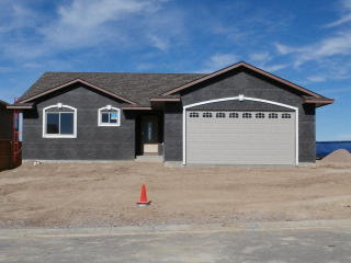 2223 Crestwood Ln, Pueblo, CO 81008-2851
