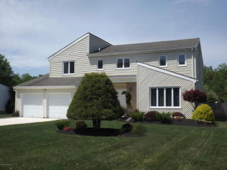 36 Ivanhoe Dr, Millstone Township, NJ 07726-1724