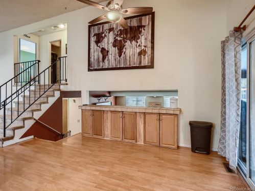 5321 Pagosa Way, Aurora CO 80015-2452 exterior