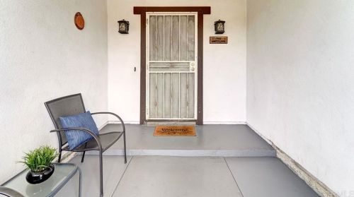 1527 Goodwin Dr, Vista CA  92084-3029 exterior