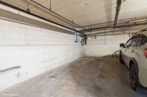 6440 Devon Ave, Chicago IL  60631-2096 exterior