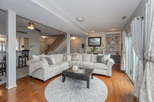 231 Hastings St, Cincinnati OH 45219-1420 exterior