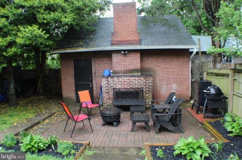 1309 Rose Ave, Lancaster PA  17601-4323 exterior