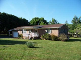 6714 Northside Dr, Chattanooga, TN 37421-3636