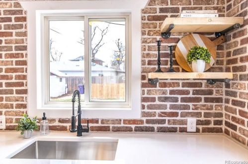 2010 47th Ave, Denver CO  80211-1224 exterior