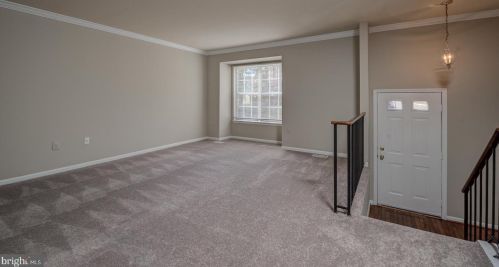 7702 Asterella Ct, Springfield VA  22152-3132 exterior