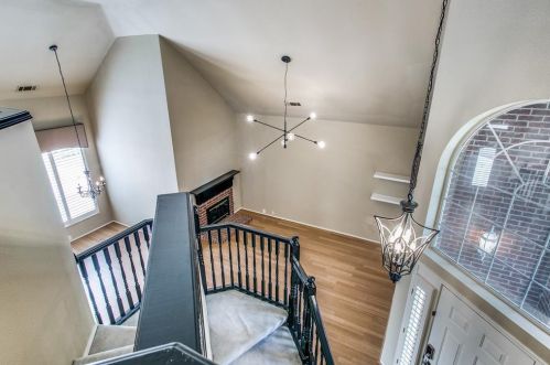 337 Touchdown Dr, Irving TX exterior