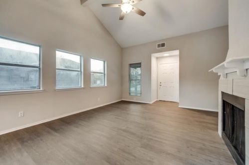 4840 Thistledown Dr, Fort Worth TX  76137-2342 exterior