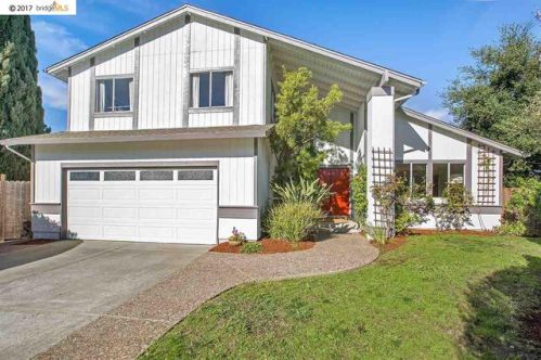 160 Columbine Dr, Rodeo, CA 94547-1006