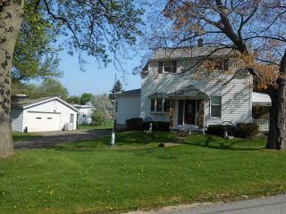 123 Dershimer Dr, Butler, PA 16001-2807