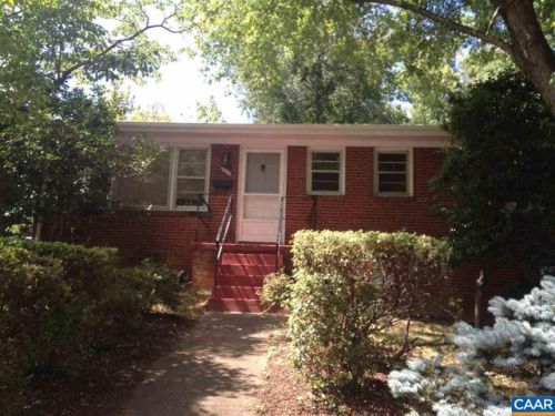 109 Thomas Dr, Charlottesville, VA 22903-3740