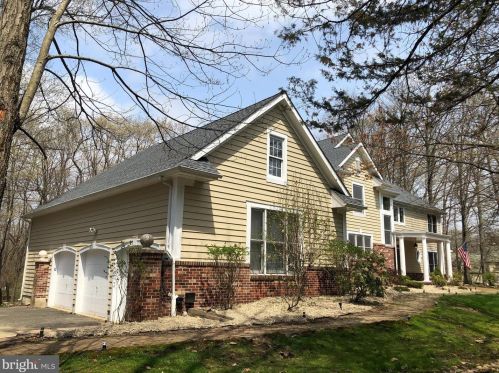 50 Viburnum Dr, Montgomery, NJ 08558-1431