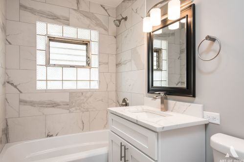 5801 Holmes Ave, Willowbrook IL  60514-1723 exterior