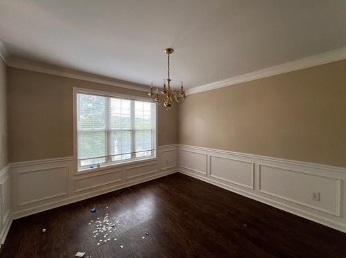 1046 Whispering Woods Dr, Holly Springs, GA 30114-2271