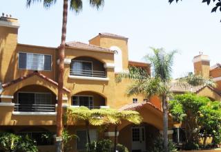 910 Martel Ave, Los Angeles CA  90046-6653 exterior