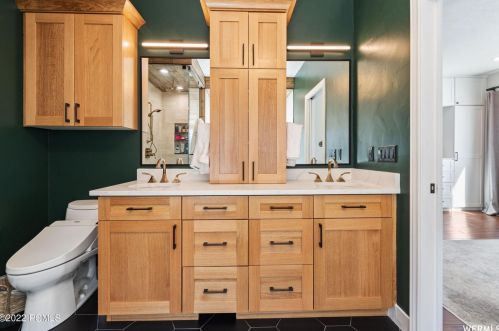 7994 Springshire Dr, Park City UT 84098-5396 exterior