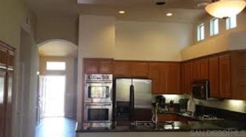 692 Poppy Rd, San Marcos, CA 92078-7903