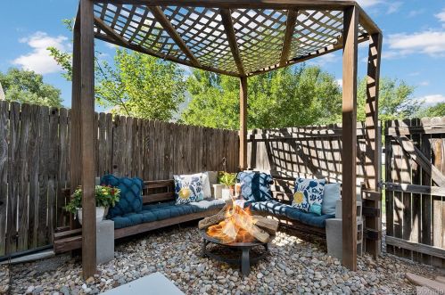 7819 Kittredge Cir, Englewood CO 80112-4643 exterior