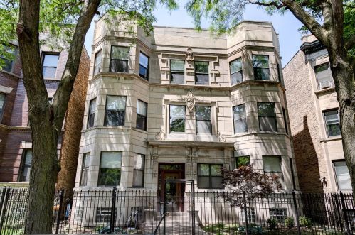 4352 Kenmore Ave, Chicago, IL 60613-1332