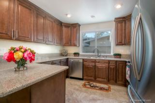 14216 Halper Rd, Poway, CA 92064-2815
