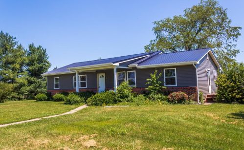 2970 Portsmouth Rd, Peebles, OH 45660-9562