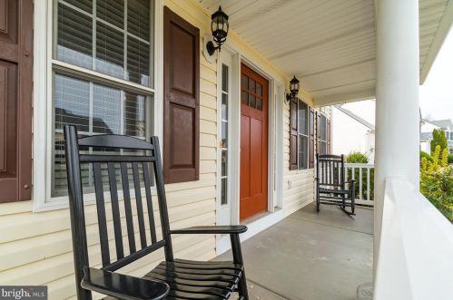 92 Country Manor Dr, Fredericksburg, VA 22406-7278