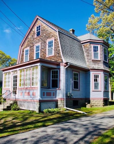105 Lansing Ave, Warwick, RI 02888-2650
