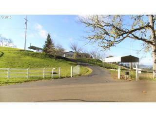 750 Moorea Dr, Roseburg, OR 97471-1684