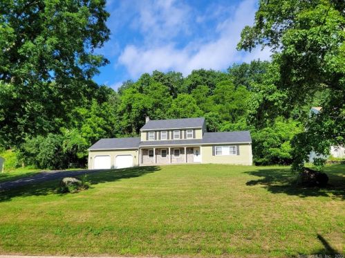 205 Perkins St, Bristol, CT 06010-2979