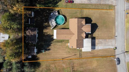 325 Edna Dr, Stockbridge GA  30281-1385 exterior