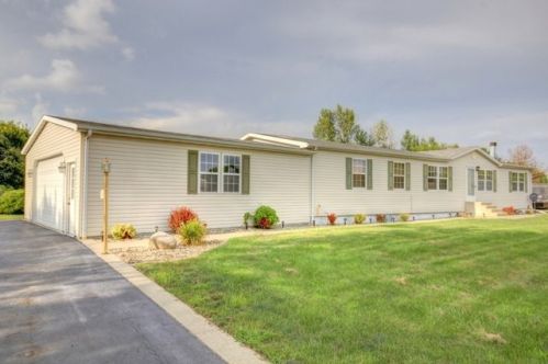 1714 Raymond Dr, Ogden, IL 61859-9703