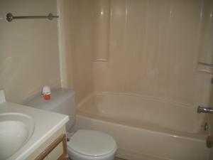 8 Castaway Pl, Savannah, GA 31410-1547