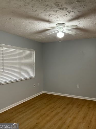3991 Ester Dr, Atlanta GA  30331-4377 exterior